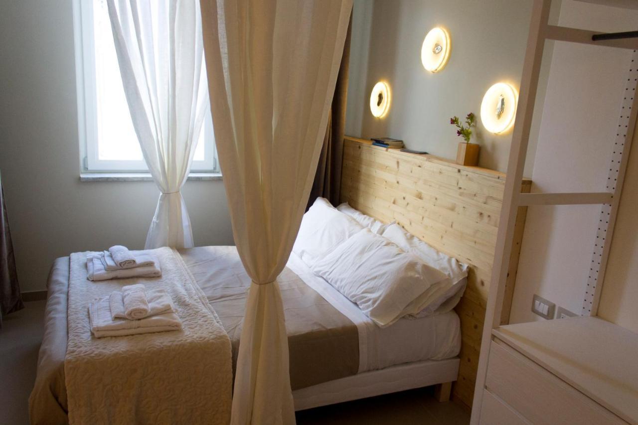 Schiara Bed & Breakfast Naples Luaran gambar